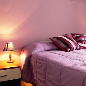 Camera con letto king size